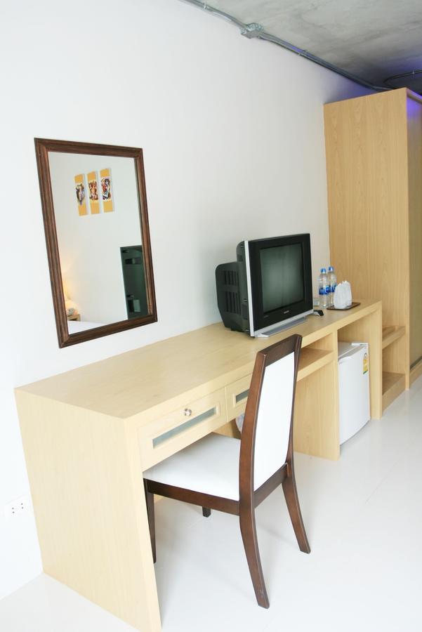 Bansabai Sabaidee Service Apartment バンコク都 エクステリア 写真