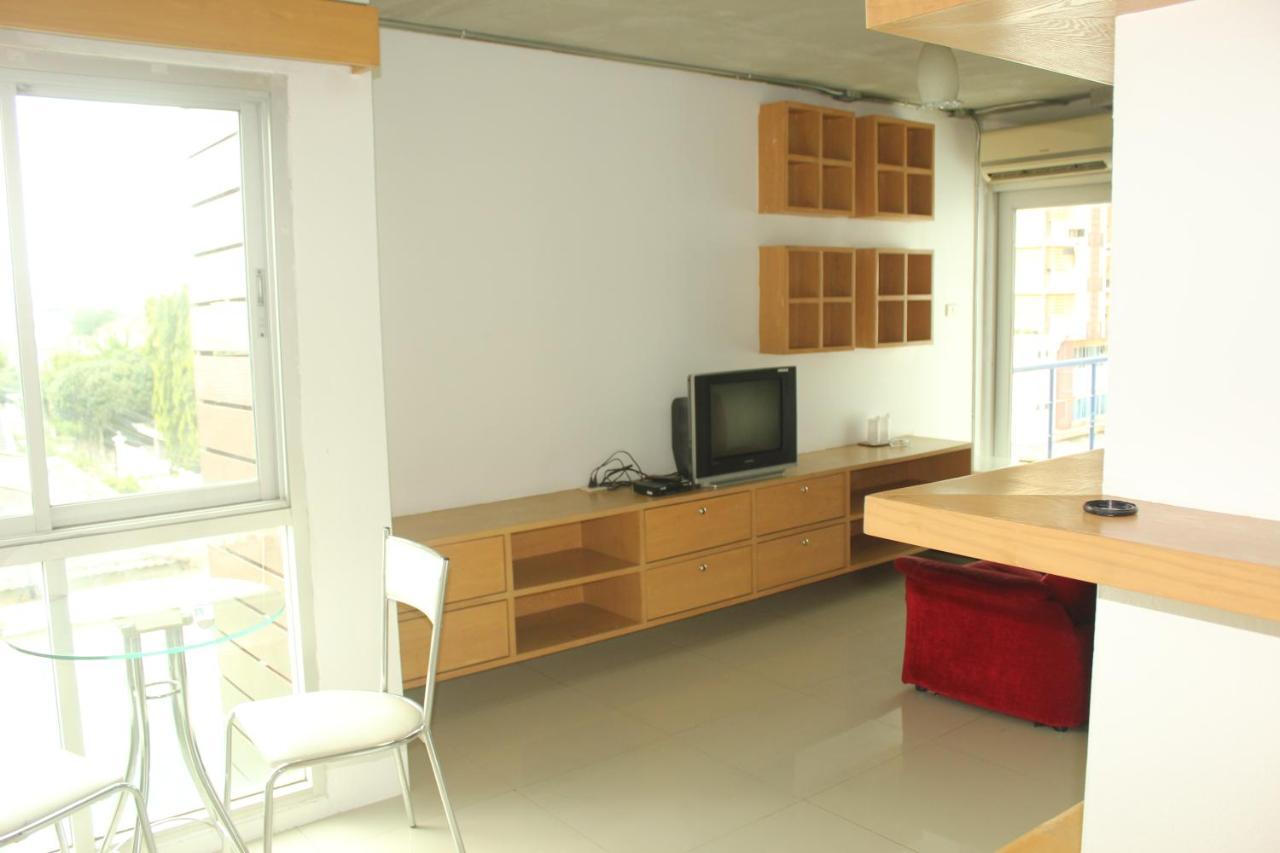 Bansabai Sabaidee Service Apartment バンコク都 エクステリア 写真